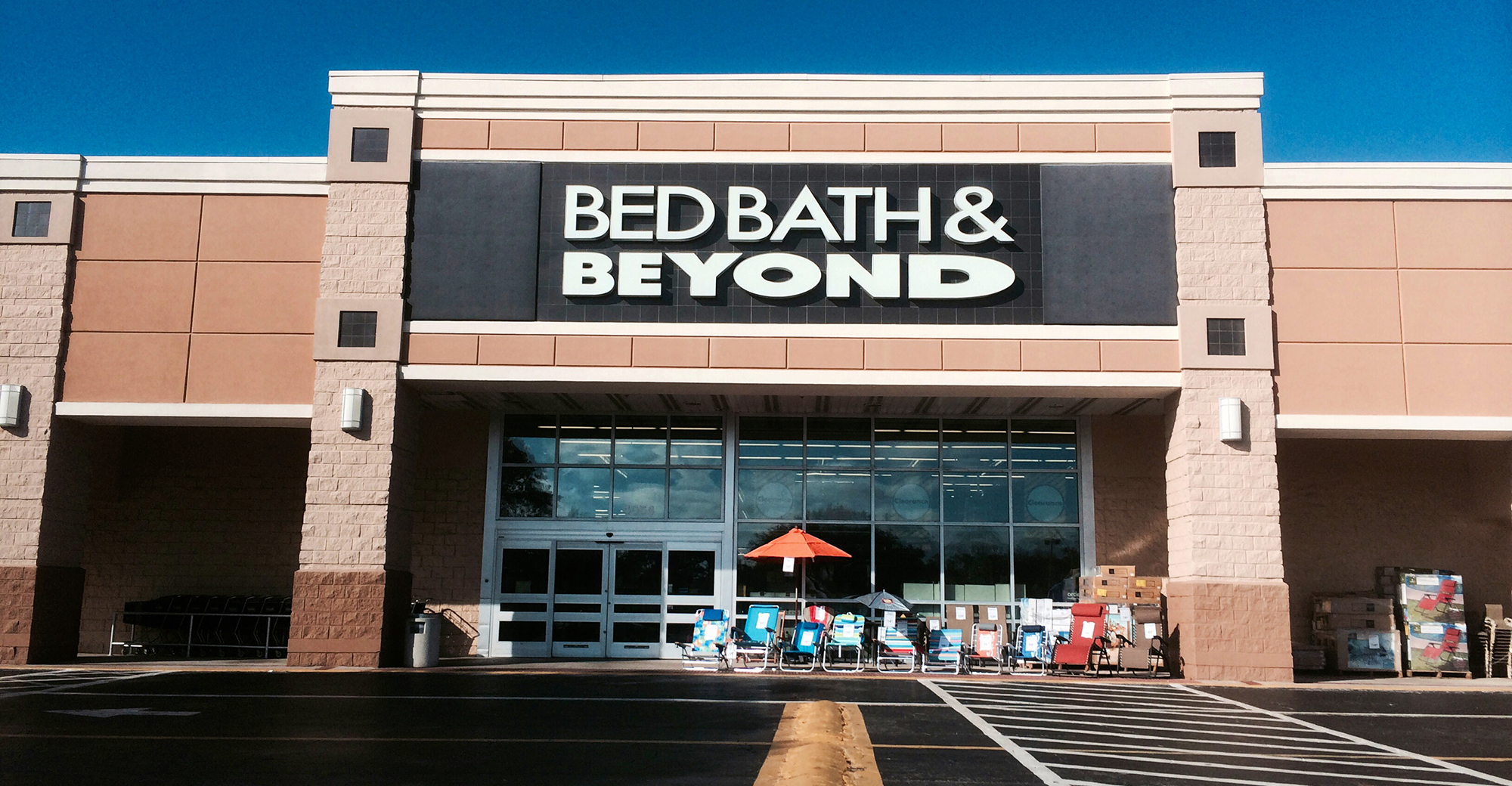 Bed Bath & Beyond to liquidate all stores, files for bankruptcy