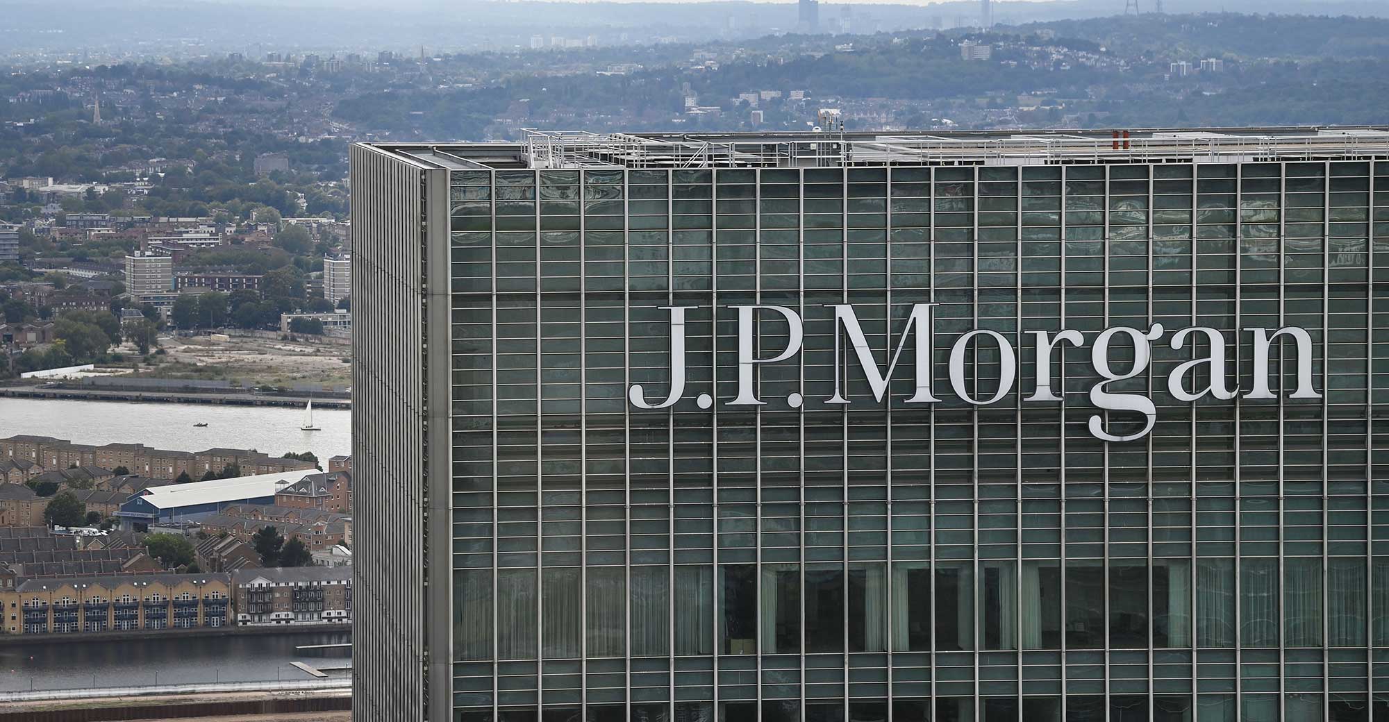 JP Expands InOffice Workforce to 50 Percent Wealth Management
