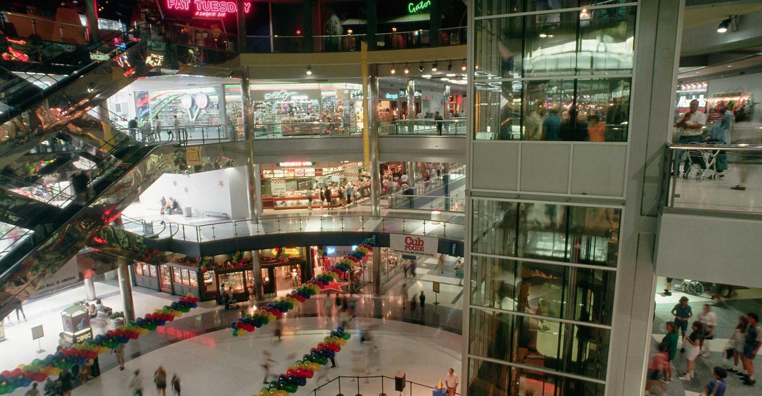 Mall of America still has over 40 of its original tenants in