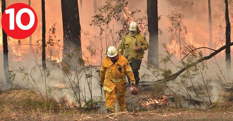 10-must-770-australian bushfires-PETER PARKS AFP via Getty Images.jpg