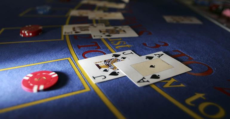 blackjack-table-casino.jpg