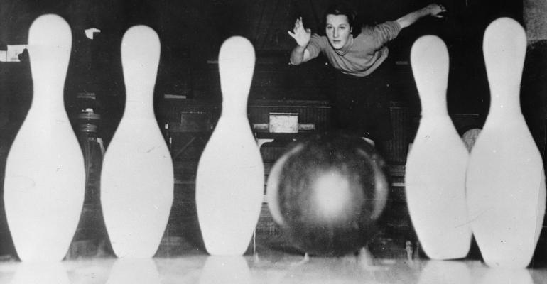 bowling black and white