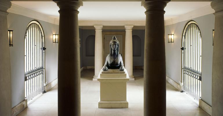 indoor-sculpture-sphinx.jpg