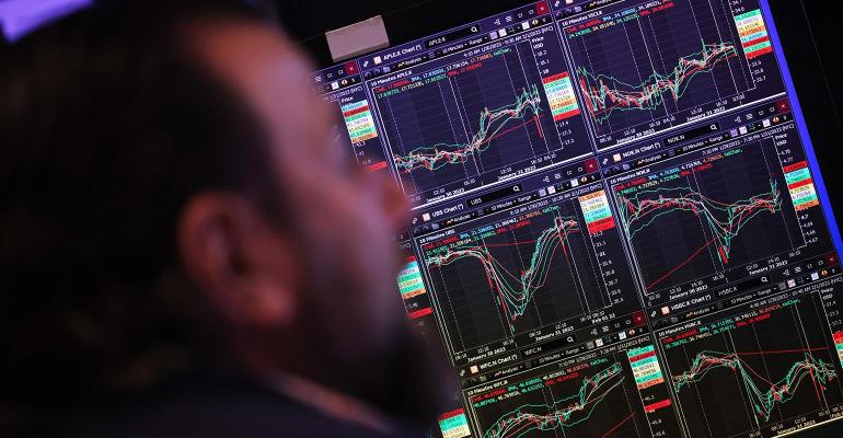 stock-market-trader-screens-data.jpg