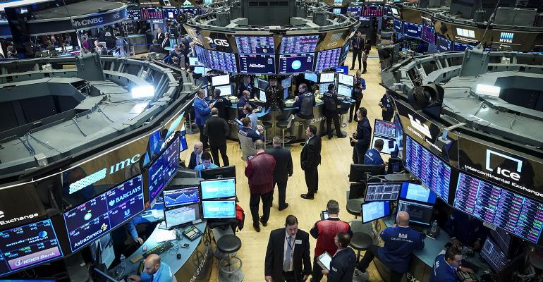 stock-market-trading-floor.jpg