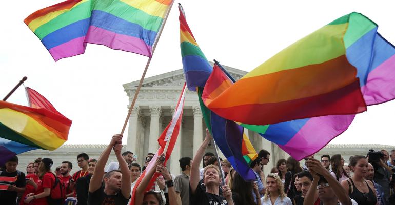 Supreme Court rules in favor of gay marriage