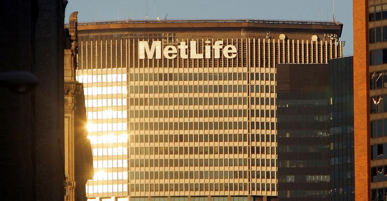 MetLife to Reduce Costs 11%, Cut Jobs as Rates Hurt Returns