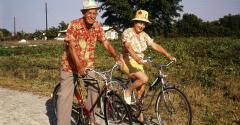 retirees-bike-riding-1970s.jpg