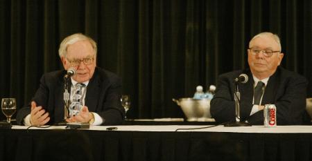 Warren Buffett and Charles Munger in 2003